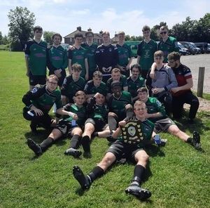 Meet your Posher, Lewis